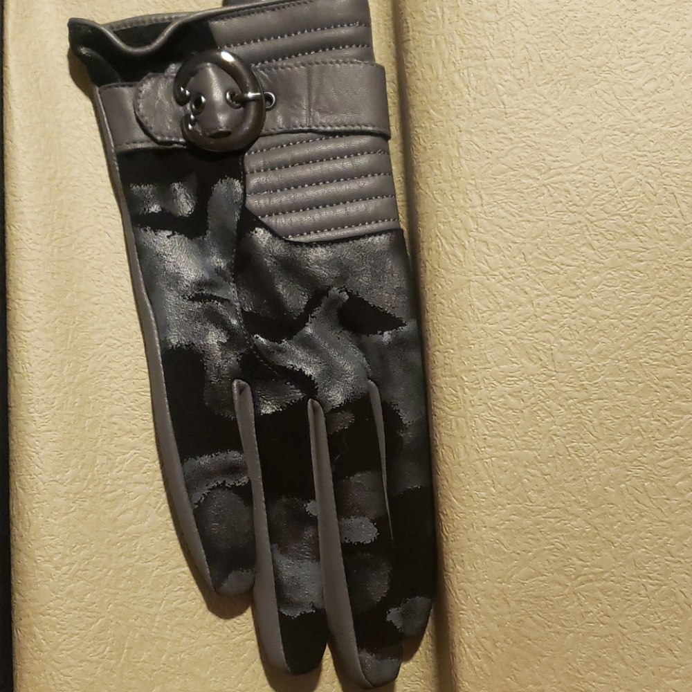 8.5 Fioretto genuine leather gloves